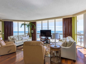 Oceania by Meyer Vacation Rentals