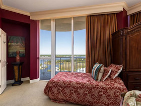 Oceania by Meyer Vacation Rentals