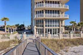 Oceania by Meyer Vacation Rentals