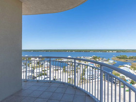 Oceania by Meyer Vacation Rentals