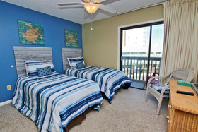 Ocean Reef by Youngs Suncoast