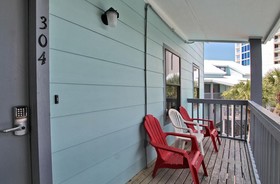 Ocean Reef by Youngs Suncoast