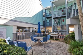 Ocean Reef by Youngs Suncoast