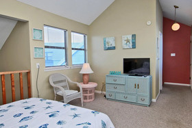 Ocean Reef by Youngs Suncoast