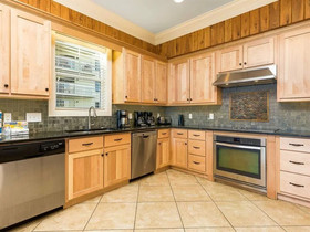 Playa Bella by Meyer Vacation Rentals