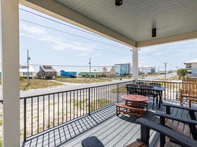 Porpoise Full Life by Meyer Vacation Rentals