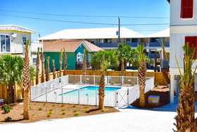 Romeo Beach by Youngs Suncoast