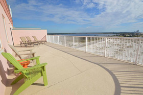 Royal Palms by Bender Vacation Rentals