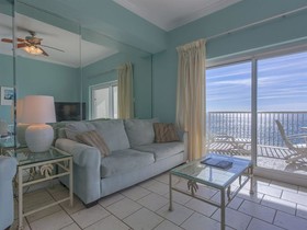 Royal Palms by Vacasa