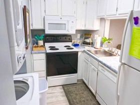 Sea Breeze by Bender Vacation Rental