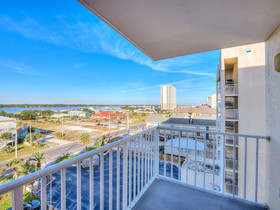 Seacrest by Bender Vacation Rentals
