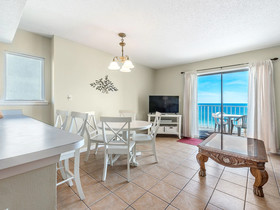 Seacrest by Bender Vacation Rentals