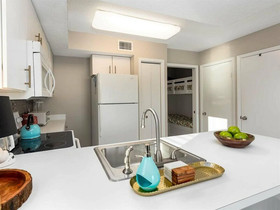 Seacrest by Meyer Vacation Rentals