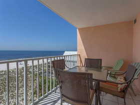 Seacrest by Meyer Vacation Rentals