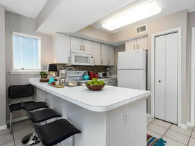 Seacrest by Meyer Vacation Rentals