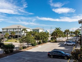 Seahorse by Meyer Vacation Rentals