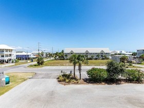 Seahorse by Meyer Vacation Rentals