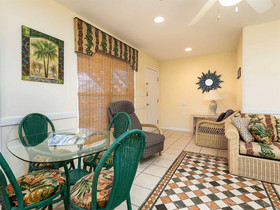 Seahorse by Meyer Vacation Rentals