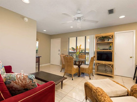 Seahorse by Meyer Vacation Rentals