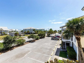 Seahorse by Meyer Vacation Rentals