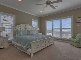 Seahorse Sands by Meyer Vacation Rentals