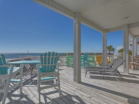 Seahorse Sands by Meyer Vacation Rentals