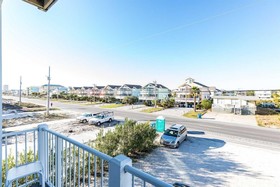 Sea Monster West by Meyer Vacation Rentals