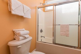 Sea Monster West by Meyer Vacation Rentals