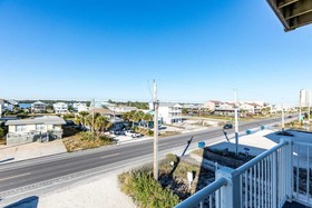 Sea Monster West by Meyer Vacation Rentals