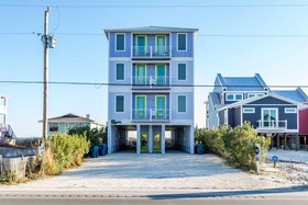 Sea Monster West by Meyer Vacation Rentals