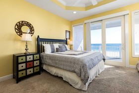 Sea Monster West by Meyer Vacation Rentals