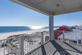 Sea Monster West by Meyer Vacation Rentals