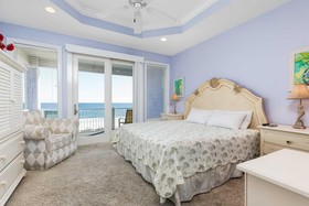Sea Monster West by Meyer Vacation Rentals