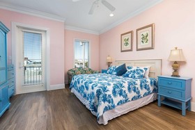 Sea Monster West by Meyer Vacation Rentals