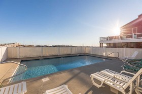 Sea Monster West by Meyer Vacation Rentals