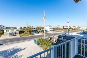 Sea Monster West by Meyer Vacation Rentals