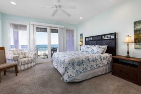 Sea Monster West by Meyer Vacation Rentals