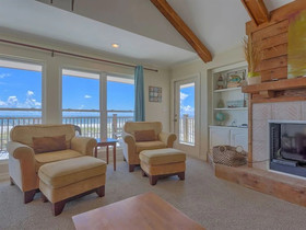 Sea Salmon by Meyer Vacation Rentals