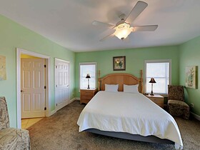 Sea Urchin by Southern Vacation Rentals