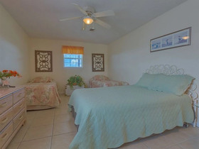 Second Choice by Meyer Vacation Rentals