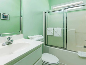 Shells East by Meyer Vacation Rentals