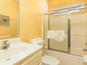 Shells East by Meyer Vacation Rentals