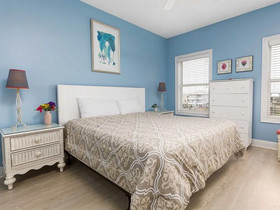 Shells West by Meyer Vacation Rentals