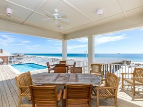 Shipwrecked by Meyer Vacation Rentals