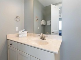 Shipwrecked by Meyer Vacation Rentals