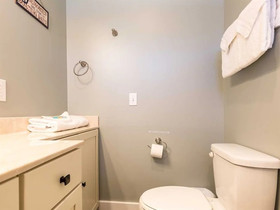 Shipwrecked by Meyer Vacation Rentals