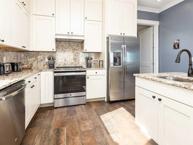 Shipwrecked by Meyer Vacation Rentals