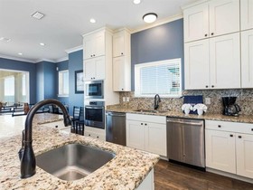 Shipwrecked by Meyer Vacation Rentals