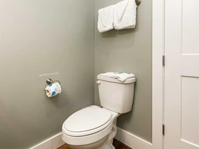 Shipwrecked by Meyer Vacation Rentals