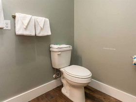 Shipwrecked by Meyer Vacation Rentals